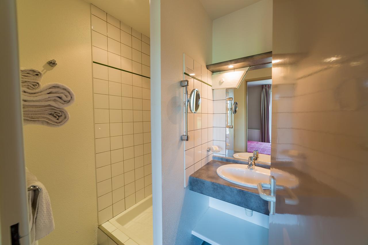 Beau Rivage Hotel โนฌ็องต์-ซูร์-แซน ภายนอก รูปภาพ